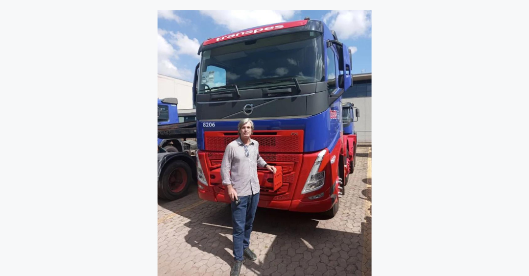 O GIGANTE DA TRANSPES: VOLVO FH 540 COM 300 TONELADAS DE CAPACIDADE